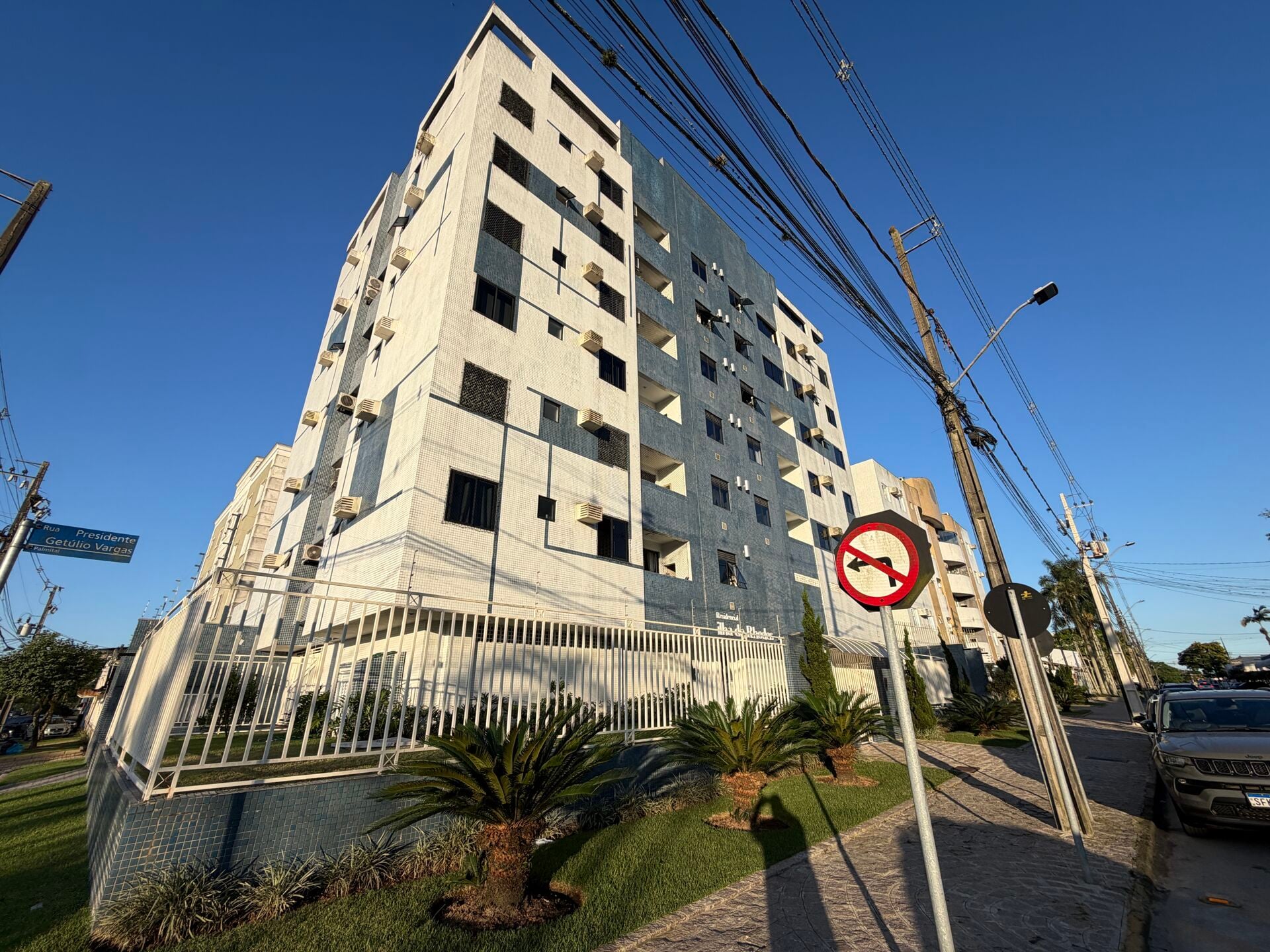 Apartamento Cobertura Duplex Semi-Mobiliado no Palmital